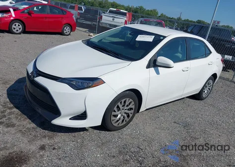 2017 Toyota Corolla Le z USA, uszkodzony, nr VIN 2T1BURHE6HC850802